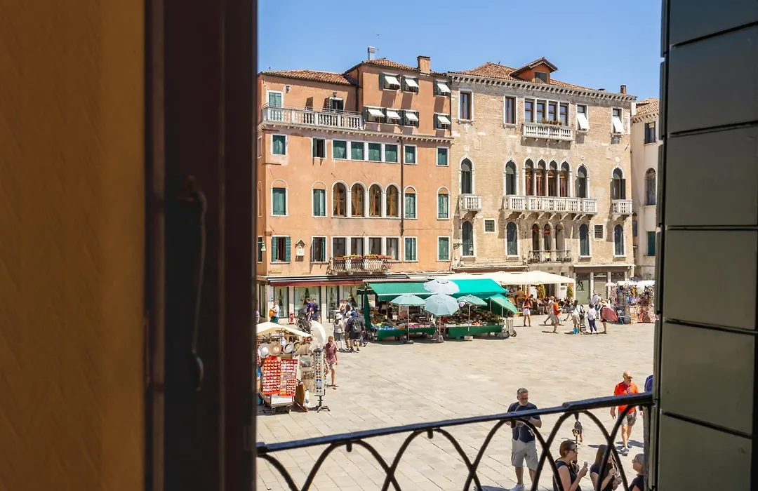 Palazzo San Firmino Historic Palace All Suite Canal View-1