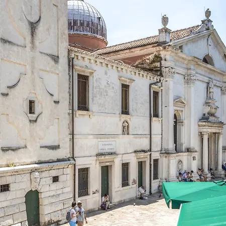 Palazzo San Firmino Historic Palace All Suite Canal View-2